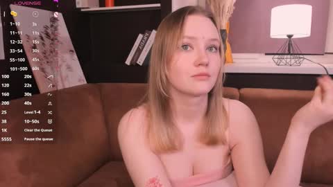 Alice online show from March 2025 10:27:02 PM