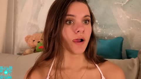 Chloe for Fan BlackHole online show from July 2026 05:05:01 PM