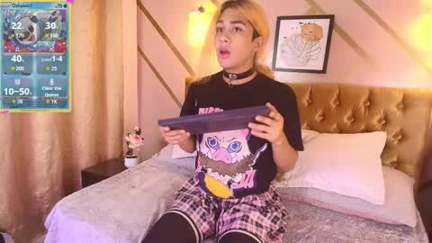 Snapshot of lorettmatthew chatting on January 2026 04:39:02 AM LorettMatthew online show from January 2026 04:39:02 AM