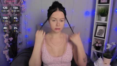 Snapshot of lori_hells chatting on March 2026 03:01:02 AM Lori online show from March 2026 03:01:02 AM