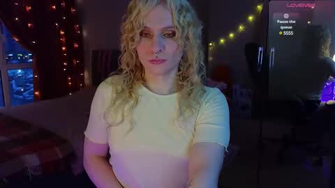 Snapshot of lori_myaf chatting on March 2025 03:27:01 PM Lori ----------------------------------- online show from March 2025 03:27:01 PM