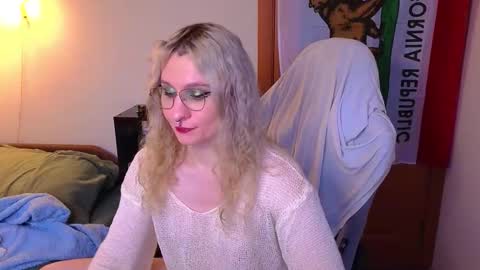 Lori -----------------------------------    online show from February 2026 02:23:01 PM