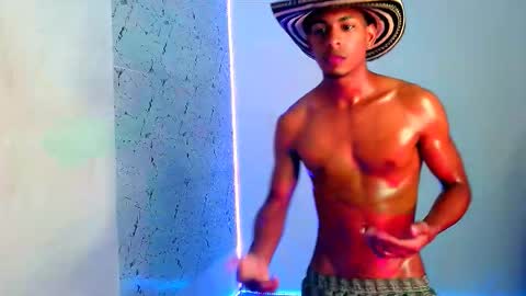 Snapshot of lorian_vikel chatting on September 2025 10:59:02 PM Lorian Vikel online show from September 2025 10:59:02 PM