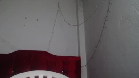 loriiiany online show from April 2026 06:19:01 AM