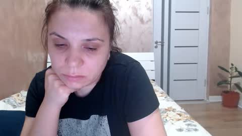 LorraGrey online show from April 2026 07:33:01 PM