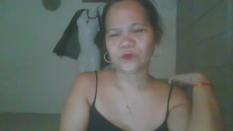 Snapshot of lorraine_cola chatting on June 2026 11:35:02 PM Lorraine online show from June 2026 11:35:02 PM