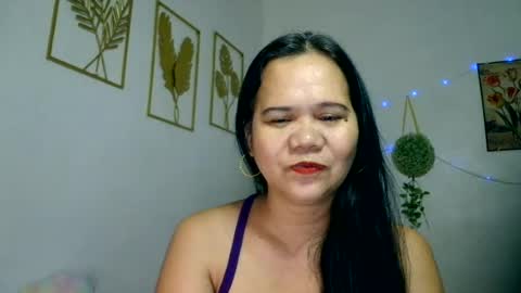 Snapshot of lorraine_cola chatting on August 2026 12:37:01 PM Lorraine online show from August 2026 12:37:01 PM