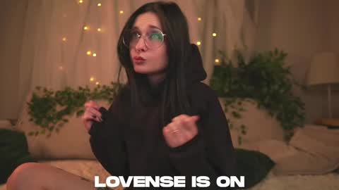 Jess online show from February 2026 11:49:01 AM