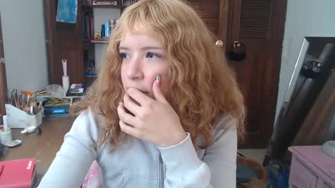 nefisa nef online show from September 2025 03:27:02 PM