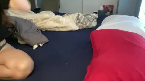 lothlori online show from January 2026 01:58:01 PM