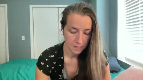 lothlori online show from May 2026 07:11:02 PM