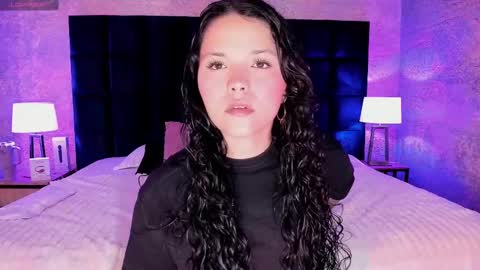 Snapshot of lotti_carter chatting on February 2025 03:18:02 AM Lotti online show from February 2025 03:18:02 AM