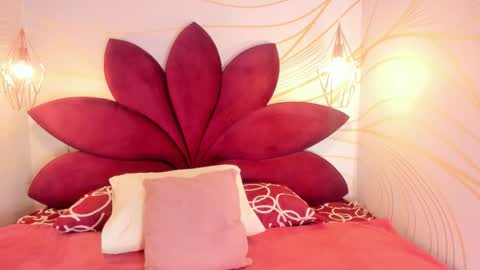 Lotti online show from February 2026 07:56:02 PM