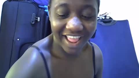 Snapshot of lotty_lavilla chatting on October 2025 04:57:01 AM lotty_lavilla online show from October 2025 04:57:01 AM