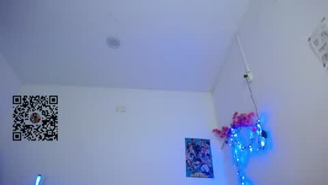 Snapshot of lou_cuteee chatting on June 2026 03:00:01 AM lou_cuteee online show from June 2026 03:00:01 AM