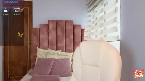  Lou Rosse  online show from December 2024 06:48:01 PM