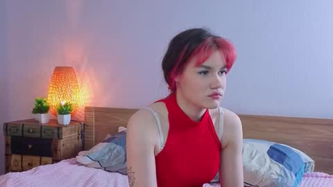 Snapshot of louannbisignano chatting on October 2025 08:04:02 PM Riley online show from October 2025 08:04:02 PM