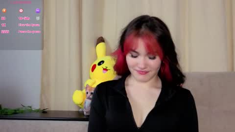 Snapshot of louannbisignano chatting on October 2025 07:49:01 PM Riley online show from October 2025 07:49:01 PM