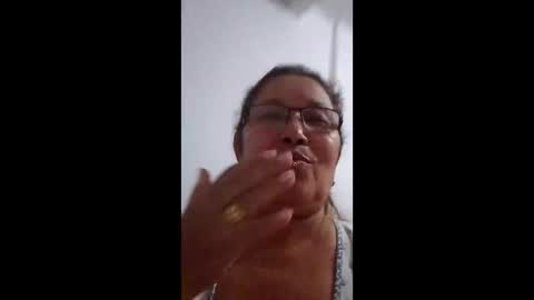 Snapshot of loudes_50 chatting on February 2026 02:11:01 AM Lourdes cocio online show from February 2026 02:11:01 AM