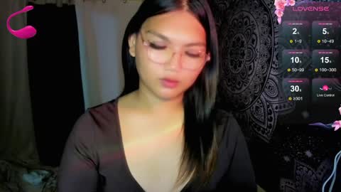 Snapshot of louheart chatting on June 2026 08:44:01 PM Sweet online show from June 2026 08:44:01 PM