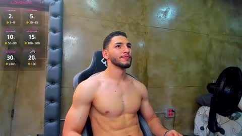 Louis online show from March 2025 07:26:02 PM