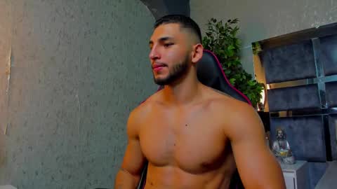 Louis online show from September 2025 02:41:01 PM