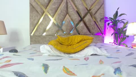 Snapshot of louis_hardstar chatting on December 2024 11:45:01 PM Louis Valdz online show from December 2024 11:45:01 PM