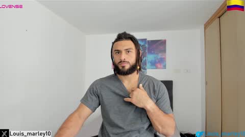 Snapshot of louis_marley_ chatting on January 2025 07:31:02 PM louis_marley_ online show from January 2025 07:31:02 PM