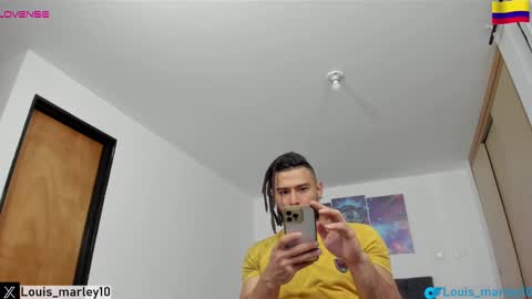 Snapshot of louis_marley_ chatting on February 2025 01:55:01 AM louis_marley_ online show from February 2025 01:55:01 AM