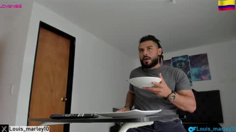 Snapshot of louis_marley_ chatting on February 2025 07:05:02 PM louis_marley_ online show from February 2025 07:05:02 PM