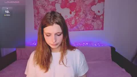 Snapshot of louisekane chatting on July 2026 01:17:01 PM LouiseKane online show from July 2026 01:17:01 PM