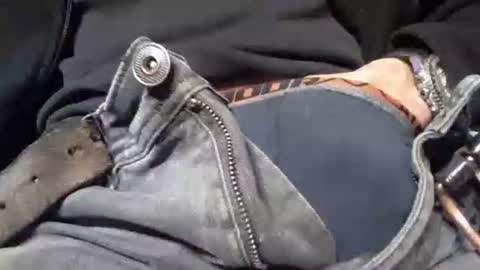 loulou0099 online show from January 2026 06:35:02 PM