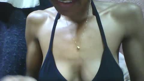 lovaelisa online show from December 2025 06:33:01 AM