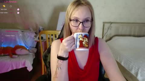 Snapshot of love_agatha chatting on October 2025 05:26:02 AM Agatha online show from October 2025 05:26:02 AM