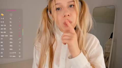 Eva online show from November 2025 12:59:01 PM