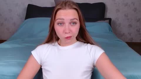 love bella  online show from July 2026 12:35:01 AM