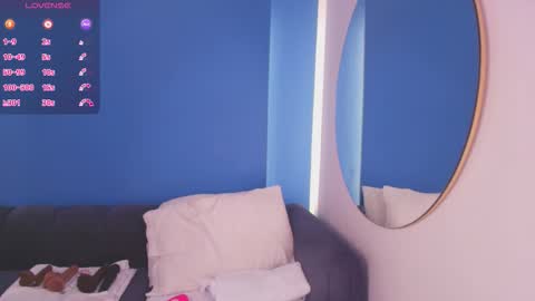 Cam online show from February 2026 07:40:01 PM