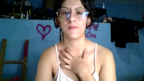 love_electra online show from September 2025 03:33:01 PM