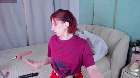 Lola online show from January 2025 04:17:02 AM