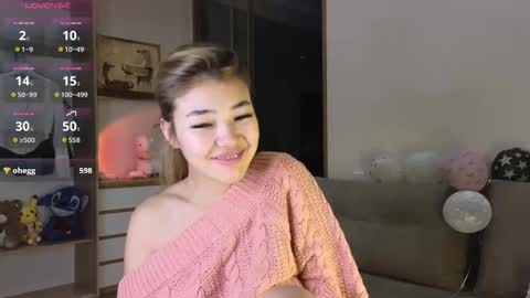 Snapshot of love_peace_here chatting on October 2025 01:26:01 AM hi its me online show from October 2025 01:26:01 AM