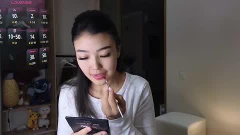 Snapshot of love_peace_here chatting on October 2025 07:40:01 AM hi its me online show from October 2025 07:40:01 AM