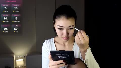 Snapshot of love_peace_here chatting on November 2025 02:23:01 AM hi its me online show from November 2025 02:23:01 AM