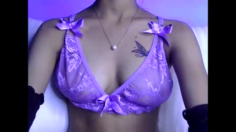 Riva online show from November 2025 10:48:01 AM