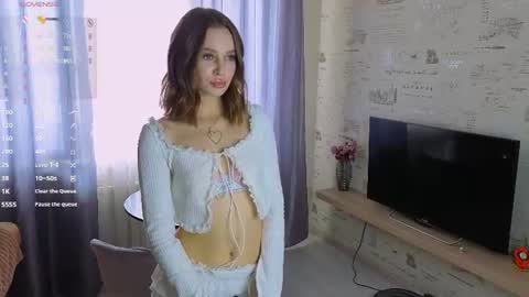 Bella  online show from June 2026 04:48:02 AM