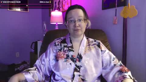 love_you_julia online show from October 2025 02:39:02 AM