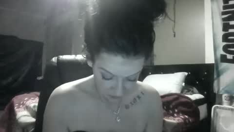Snapshot of loveashlii chatting on June 2026 07:54:02 AM loveashlii online show from June 2026 07:54:02 AM