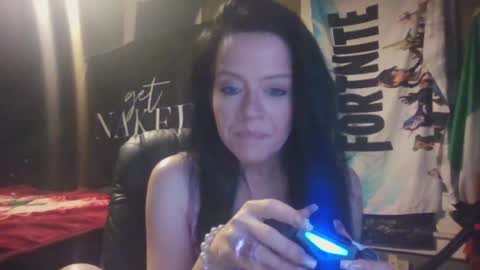Snapshot of loveashlii chatting on July 2026 03:53:02 AM loveashlii online show from July 2026 03:53:02 AM