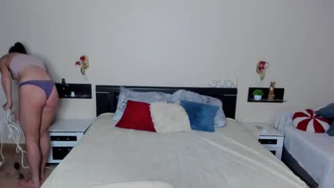 Elisabette online show from June 2026 02:37:02 PM