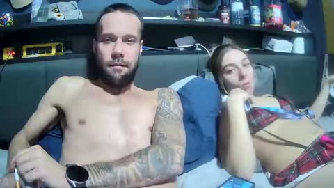 lovecoupleqc online show from November 2025 07:28:01 AM