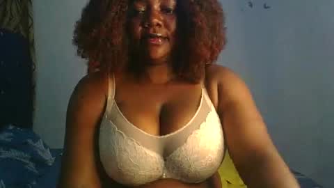 mila online show from October 2025 08:29:02 PM